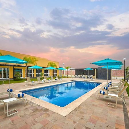 סמורה דה הידאלגו Hotel Best Place Express מראה חיצוני תמונה